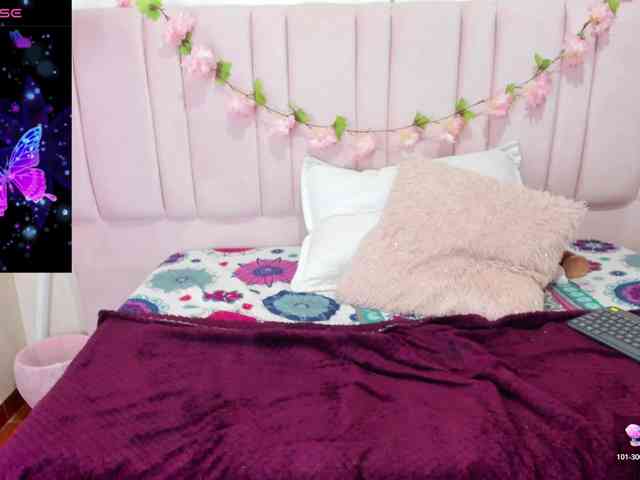 ashly-ruiz webcam