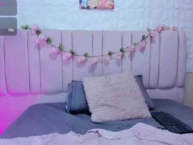 ashly-ruiz webcam