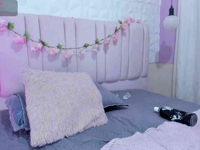 ashly-ruiz webcam