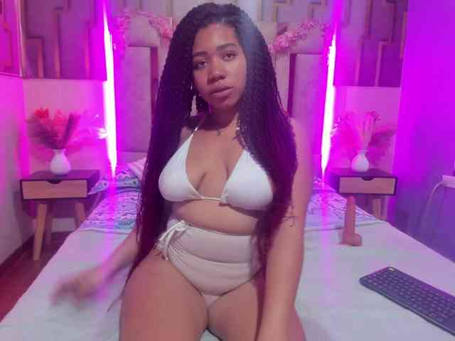 ashly-ruiz webcam