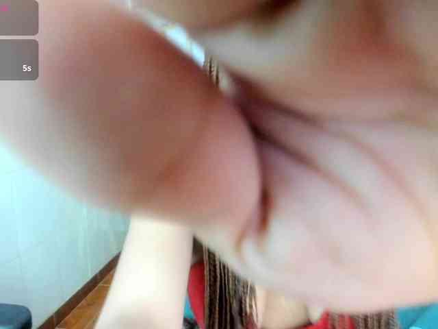 ashly-ruiz webcam