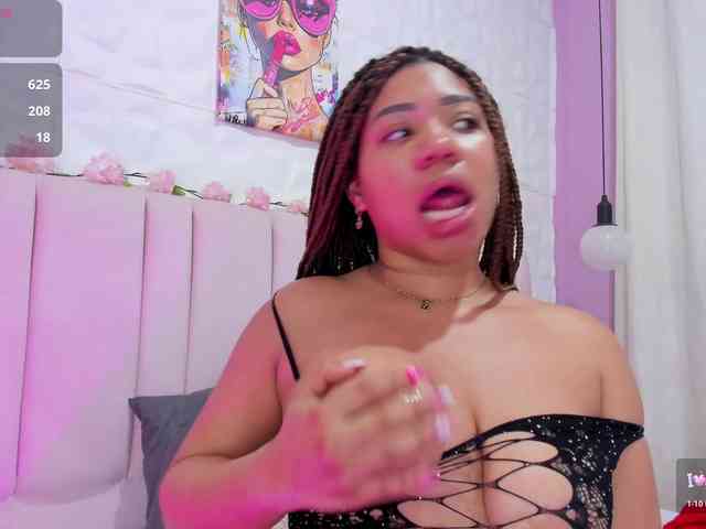 ashly-ruiz webcam