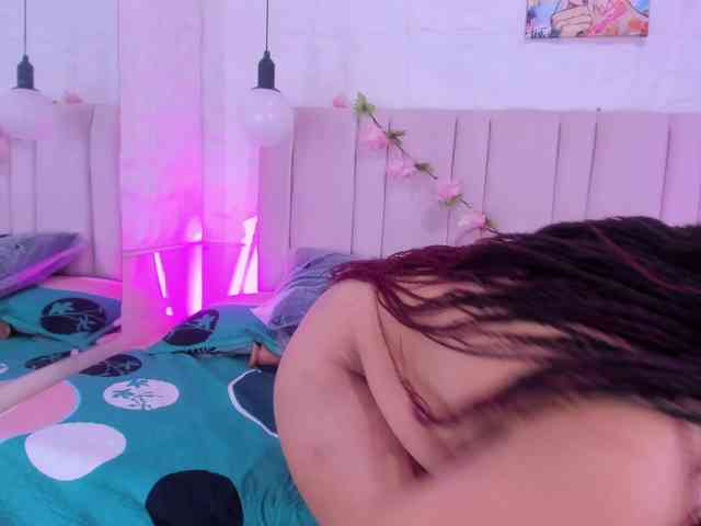 ashly-ruiz webcam