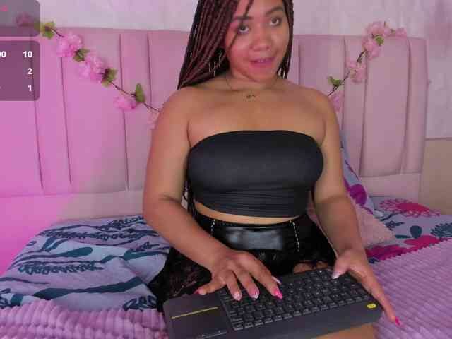 ashly-ruiz webcam