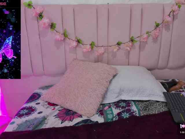 ashly-ruiz webcam