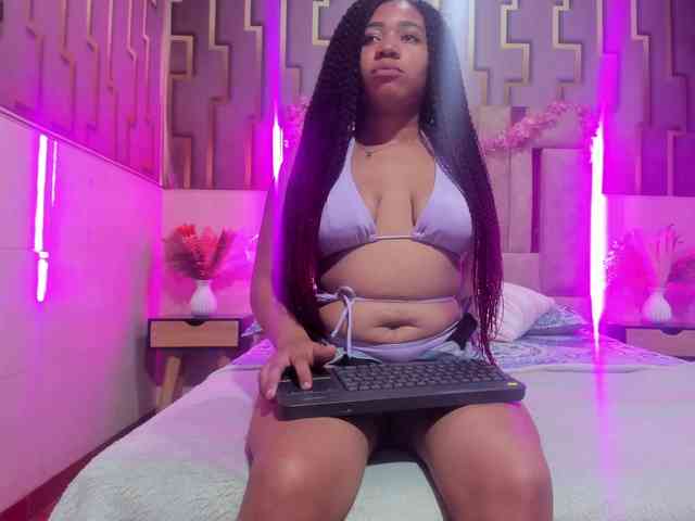ashly-ruiz webcam