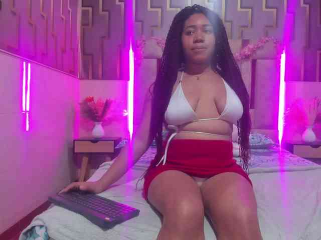 ashly-ruiz webcam