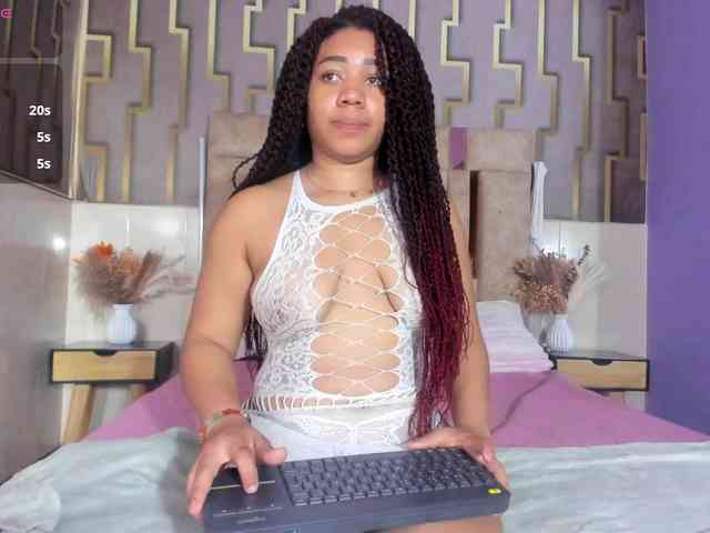 ashly-ruiz webcam