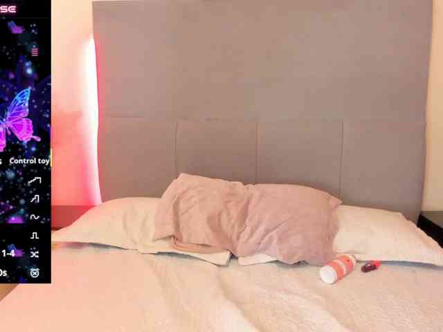 ashly-ruiz webcam