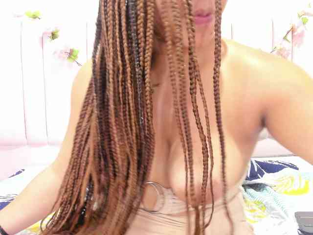 ashly-ruiz webcam