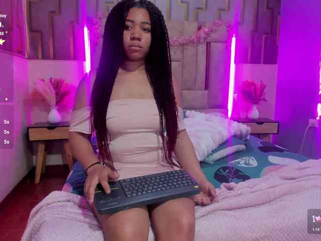 ashly-ruiz ashly-ruiz