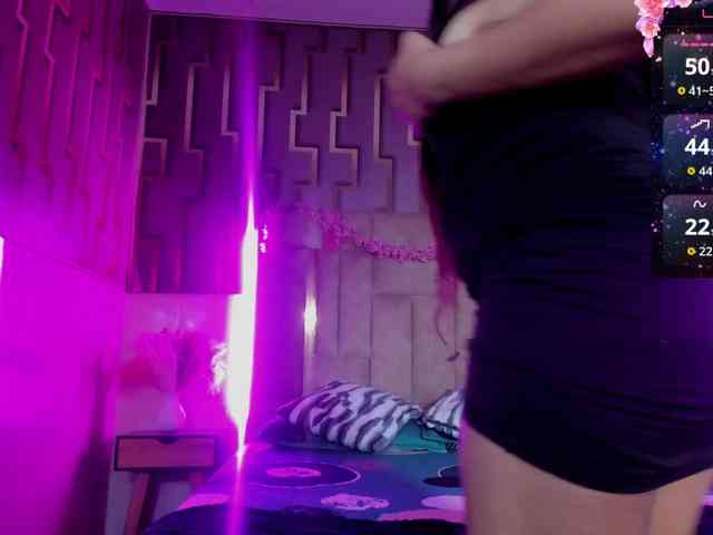 ashly-ruiz webcam