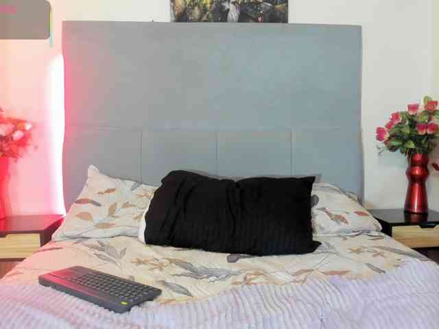 ashly-ruiz webcam