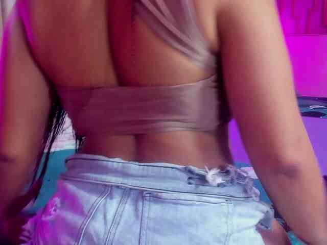ashly-ruiz ashly-ruiz