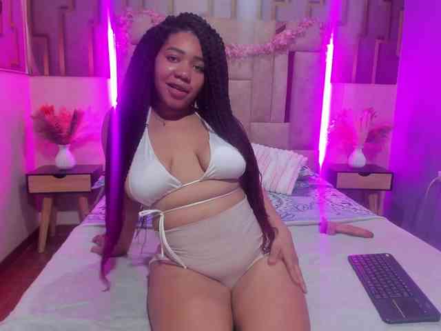 ashly-ruiz webcam