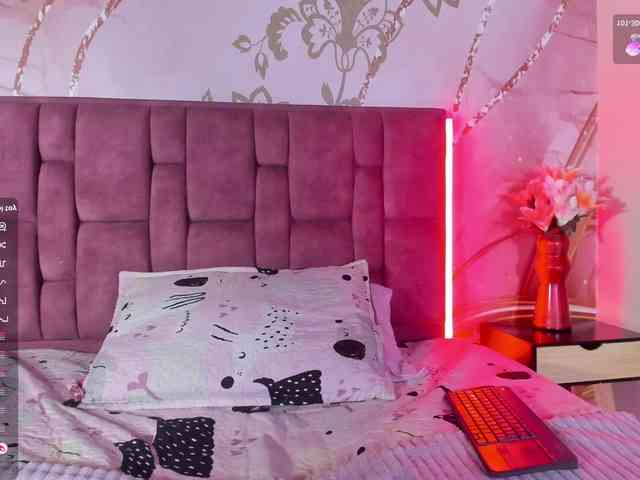 ashly-ruiz's live room