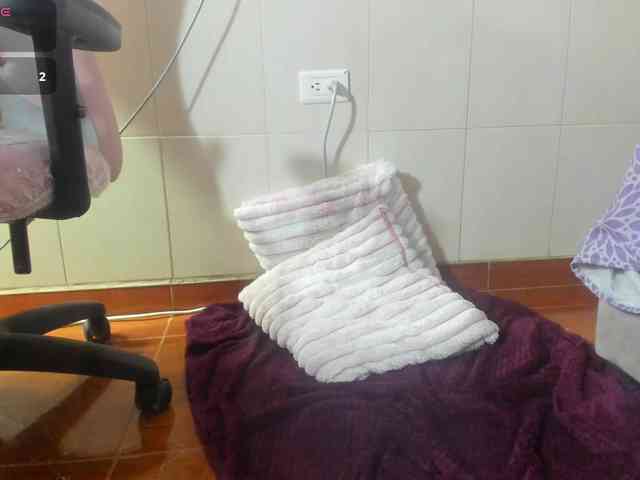 ashly-ruiz webcam