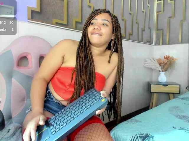 ashly-ruiz webcam