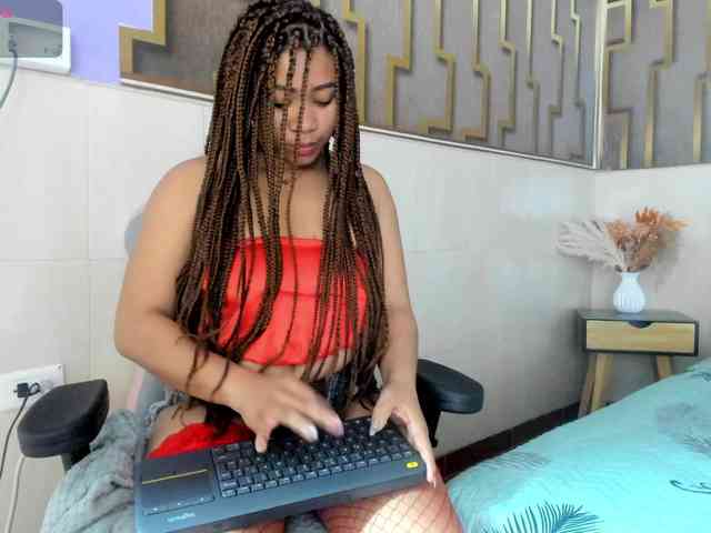 ashly-ruiz webcam