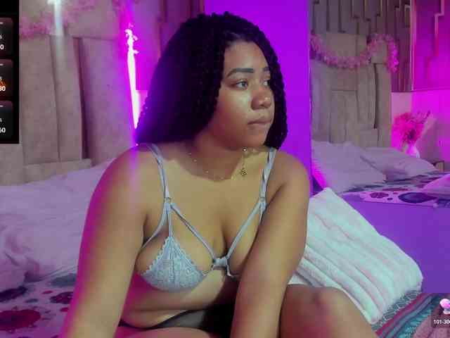 ashly-ruiz webcam