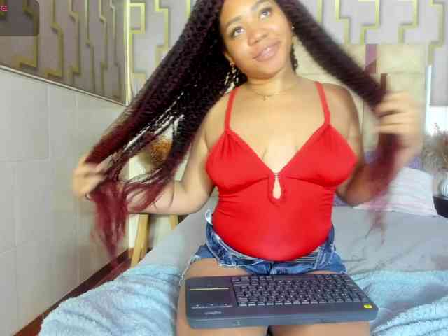 ashly-ruiz webcam