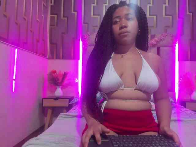ashly-ruiz webcam
