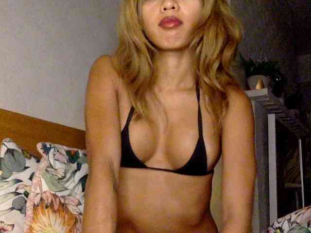 Cheekynataliax webcam