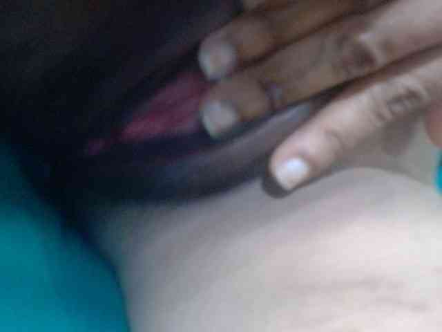 Pussyxwetx webcam