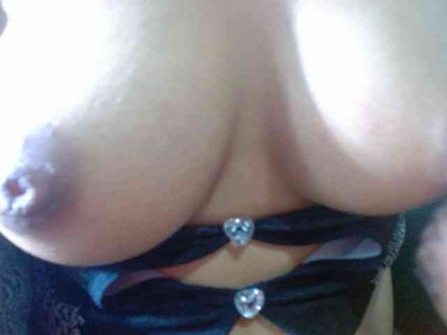 Pussyxwetx webcam