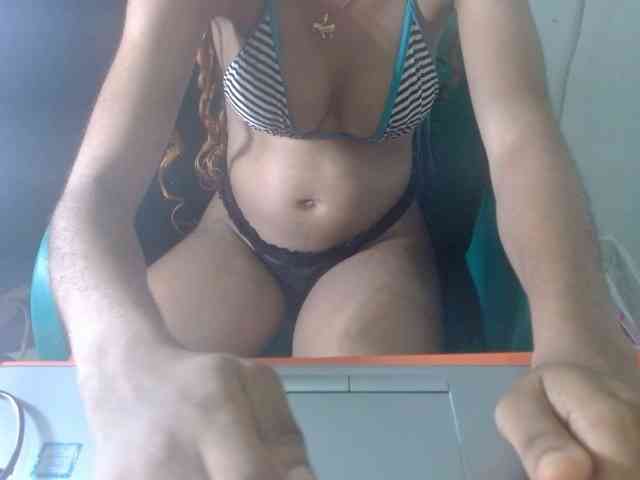 Pussyxwetx webcam