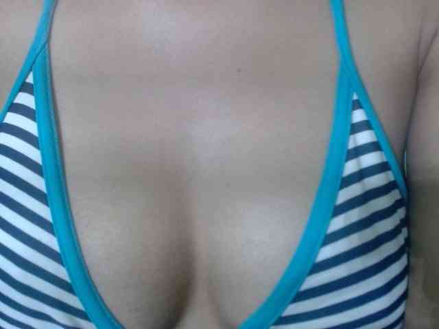 Pussyxwetx webcam