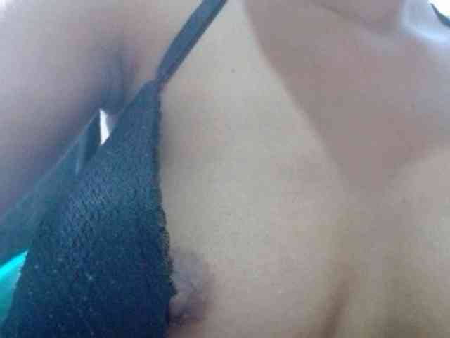 Pussyxwetx webcam