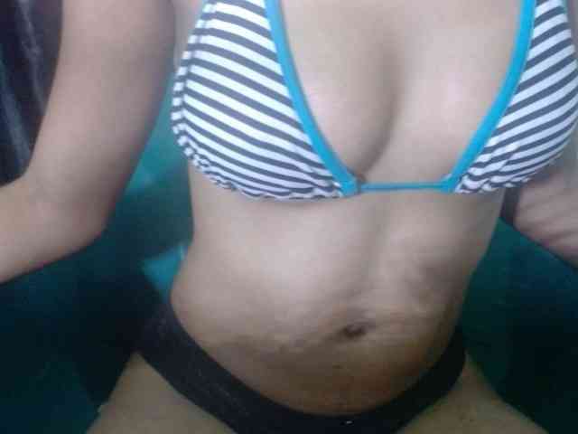 Pussyxwetx webcam