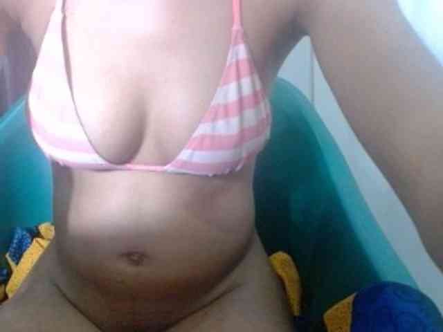 Pussyxwetx webcam