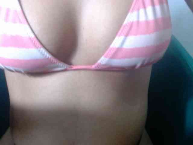 Pussyxwetx webcam