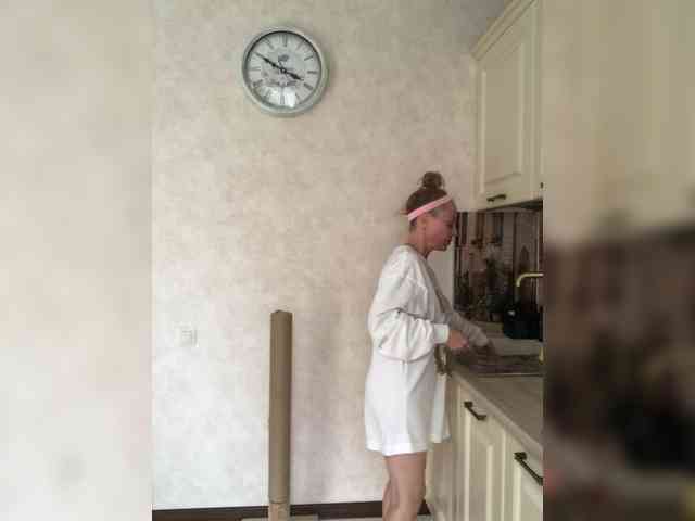 Leeloo_Lee_loo webcam