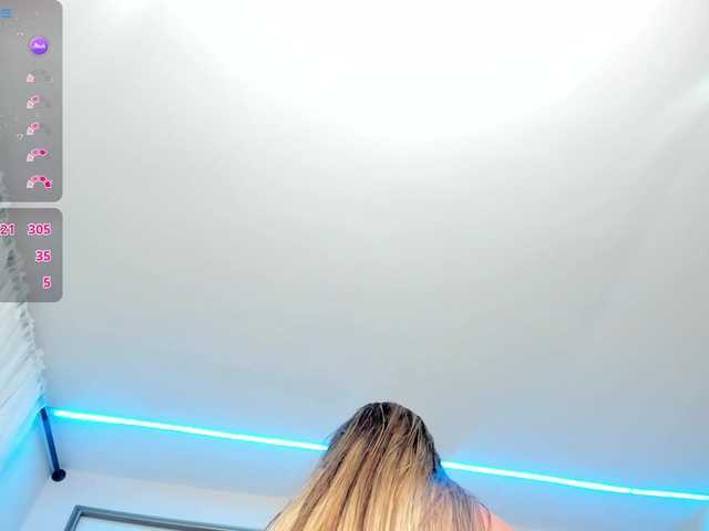 juliasprouse live cam on BongaCams
