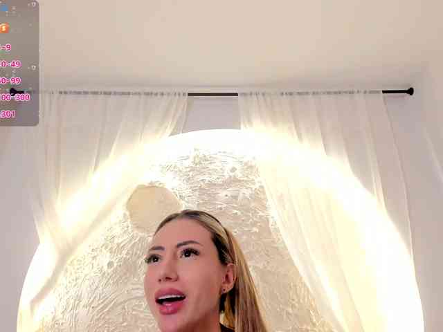 JuliaSprouse webcam