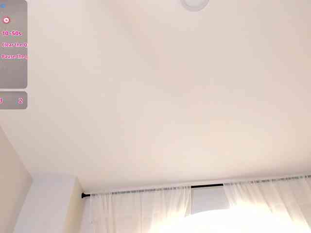 JuliaSprouse webcam