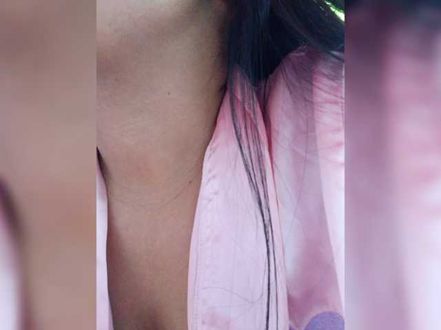AdaraBell live cam on BongaCams
