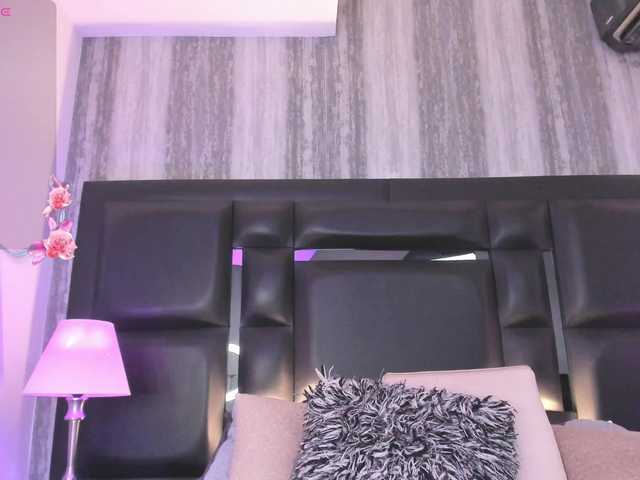AdaraBell live cam on BongaCams