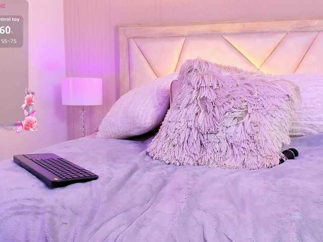 AdaraBell live cam on BongaCams