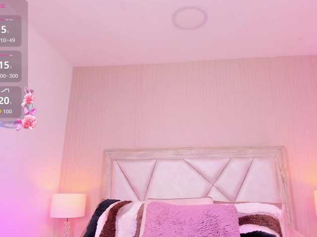 AdaraBell live cam on BongaCams