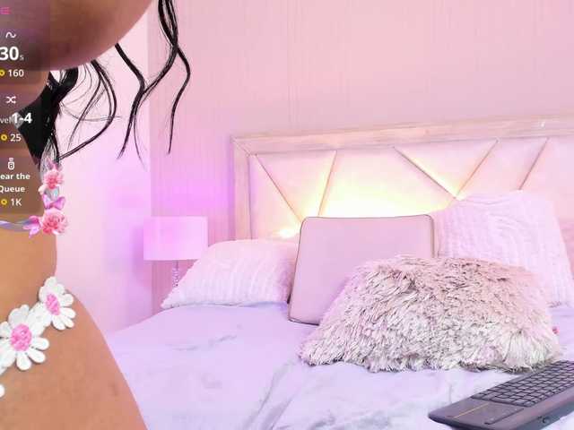 AdaraBell live cam on BongaCams