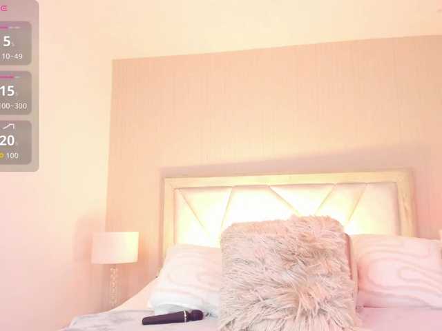 AdaraBell live cam on BongaCams