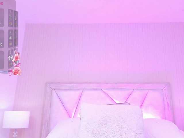 AdaraBell live cam on BongaCams