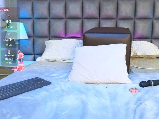 AdaraBell live cam on BongaCams