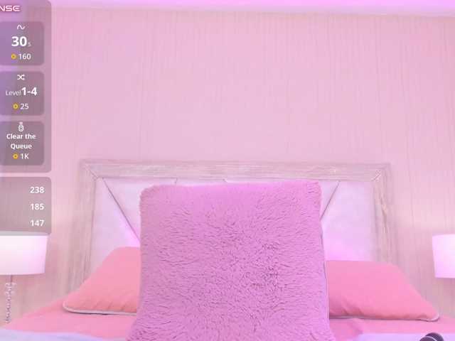 AdaraBell live cam on BongaCams