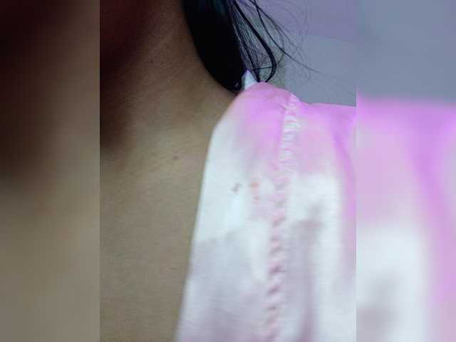 AdaraBell live cam on BongaCams
