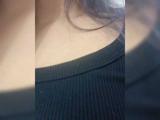 AdaraBell live cam on BongaCams